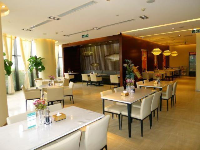 Jinjiang Inn Zhengzhou International Convention Center Jicheng  Екстериор снимка